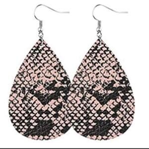 New Boutique snake print faux leather dangle teardrop lightweight earrings